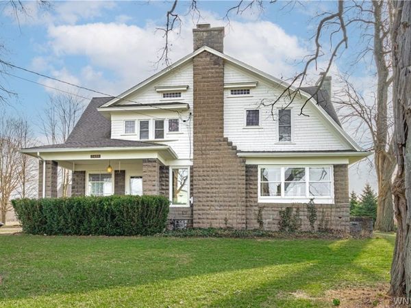 2459 McClew Road , Burt, NY 14028