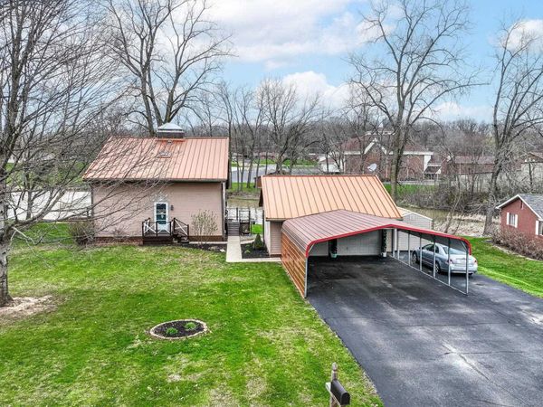 3810 S Walnut Bend, Marion, IN 46953