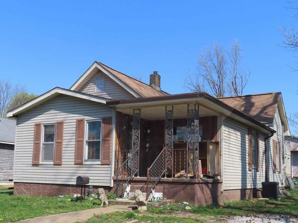 1826 S Bosse Avenue, Evansville, IN 47712