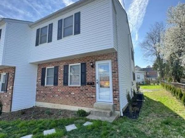 104 STUART AVENUE, DOWNINGTOWN, PA 19335