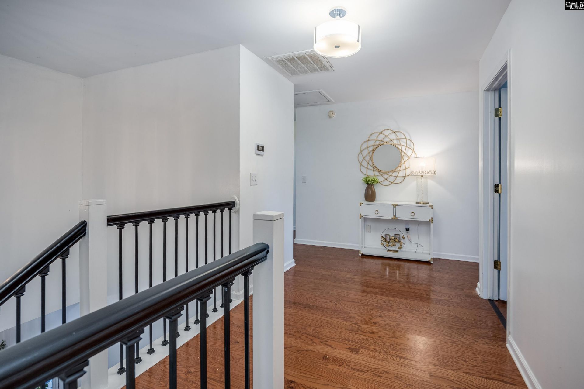 105 Alcott Court  Photo 23