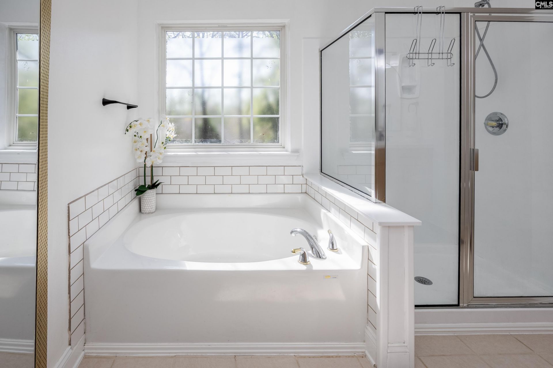 105 Alcott Court  Photo 32