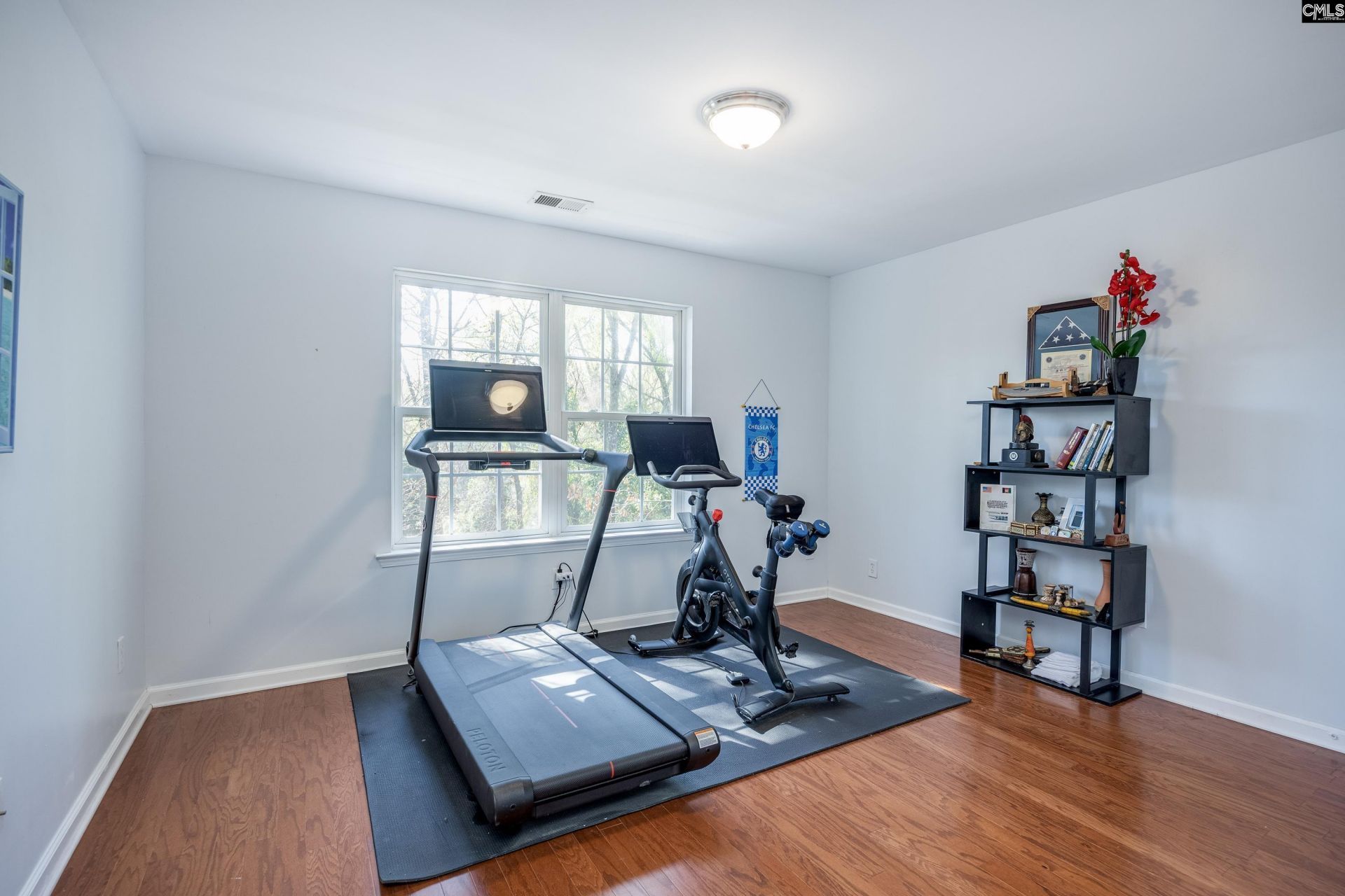 105 Alcott Court  Photo 33