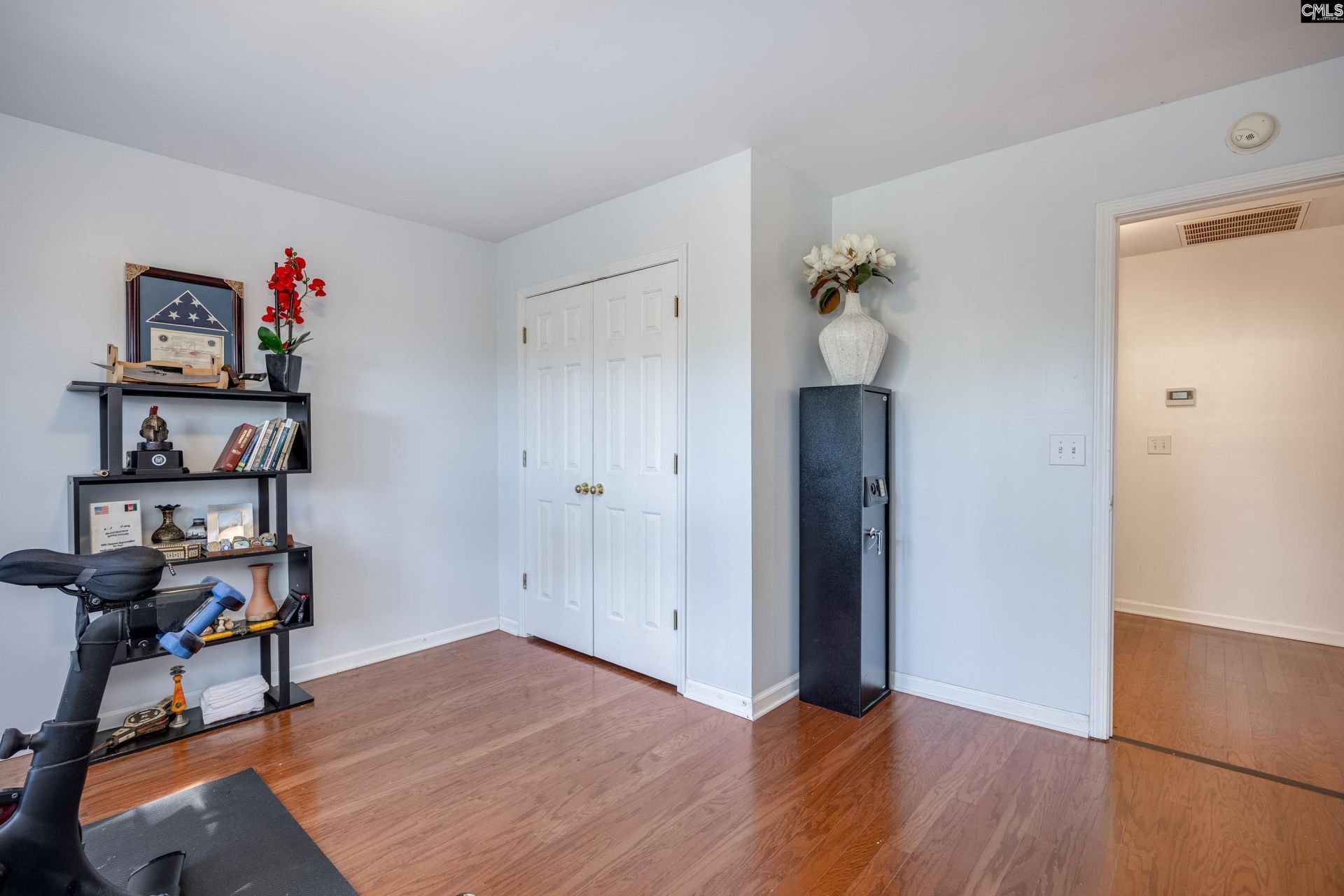 105 Alcott Court  Photo 34