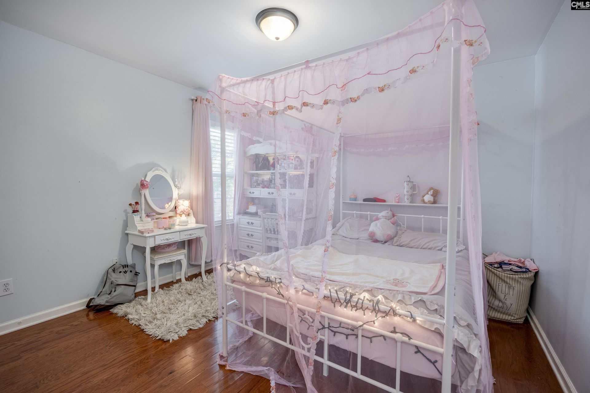 105 Alcott Court  Photo 37