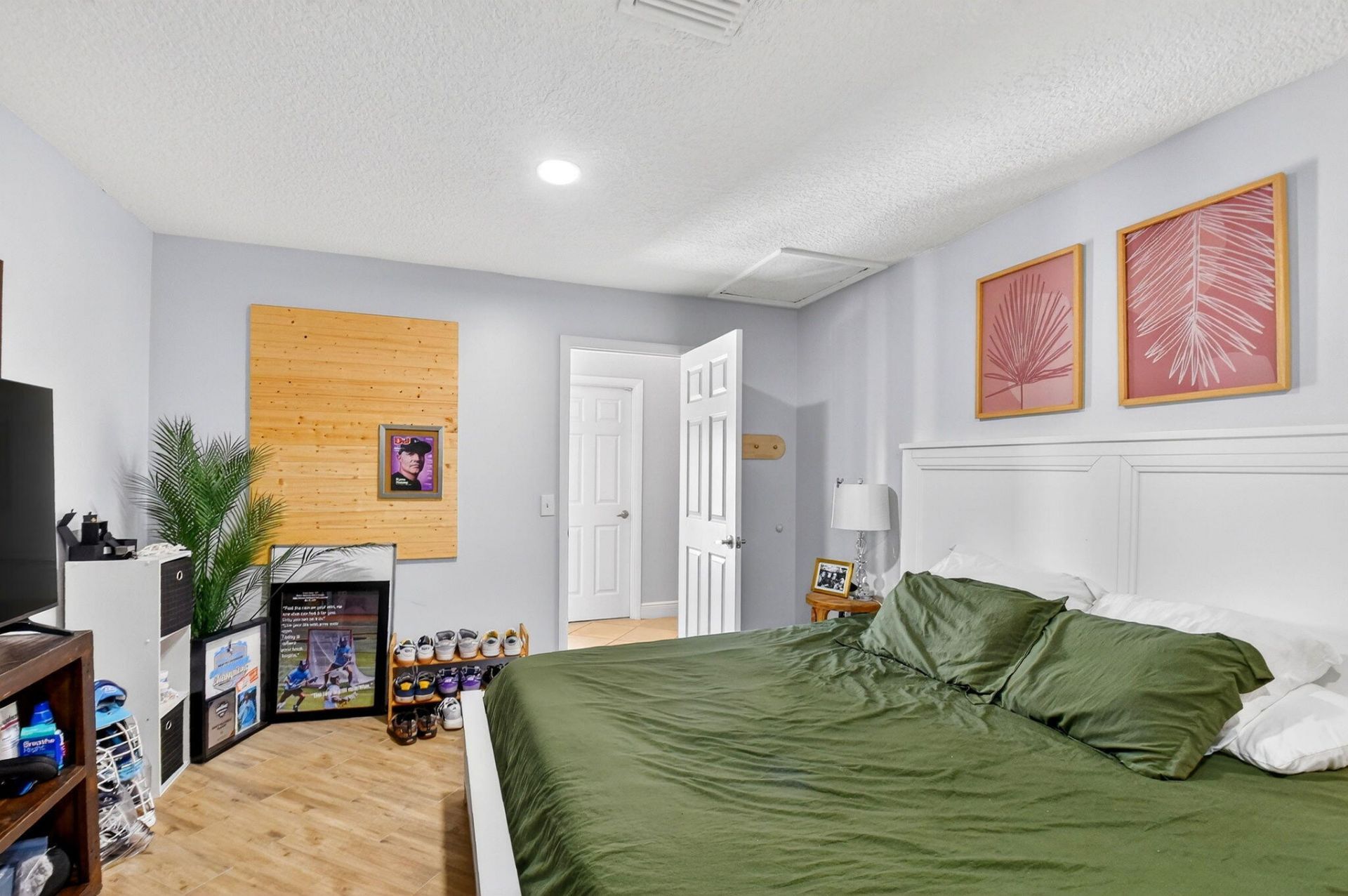 320 Riverdale Road, Palm Springs, FL 33461 Photo