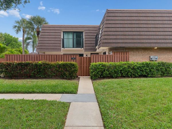 1205 12th Court, Jupiter, FL 33477