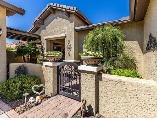 27016 W MOHAWK Lane, Buckeye, AZ 85396