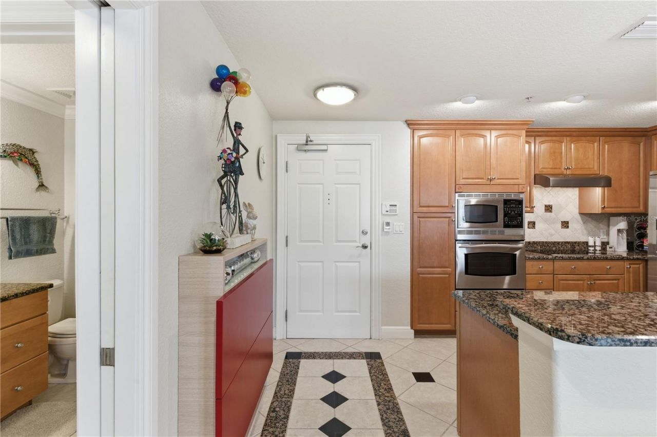 700 N Osceola Avenue, Unit 305, Clearwater, FL 33755 Photo