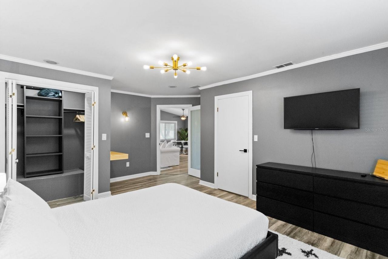 3401 Manatee Drive Se, Saint Petersburg, FL 33705 Photo