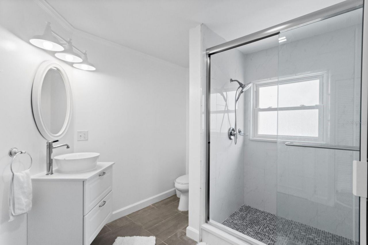 3401 Manatee Drive Se, Saint Petersburg, FL 33705 Photo