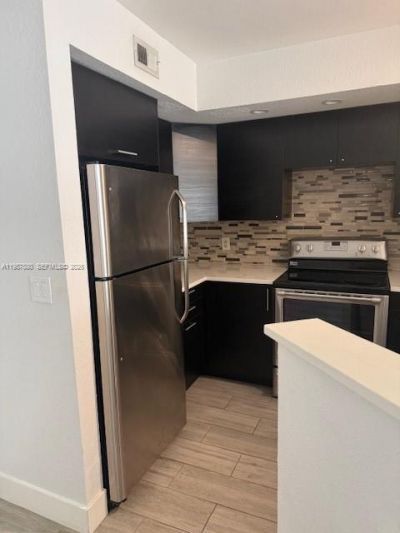 565 Vista Isles Dr, Unit 2011, Sunrise, FL 33325 Photo