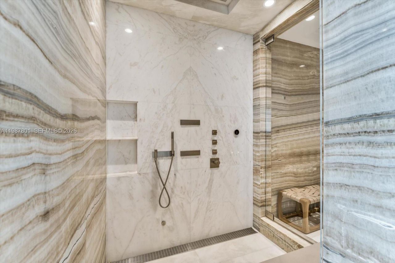 17901 Collins Ave , Unit 404, Sunny Isles Beach, FL 33160 Photo