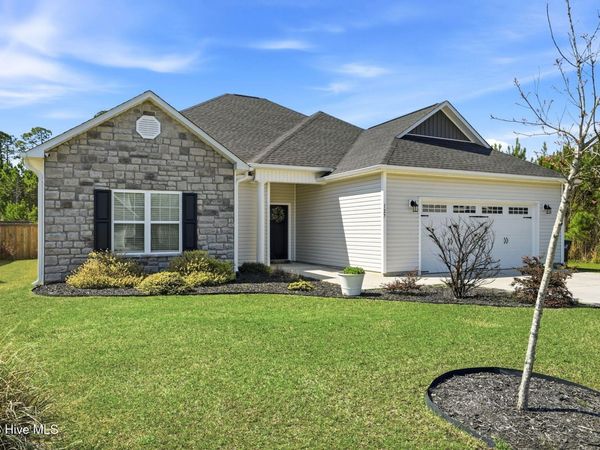 127 Habersham Avenue, Rocky Point, NC 28457