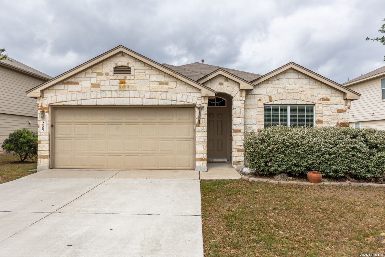 259 Creekview Way, New Braunfels, TX 78130 Main Photo