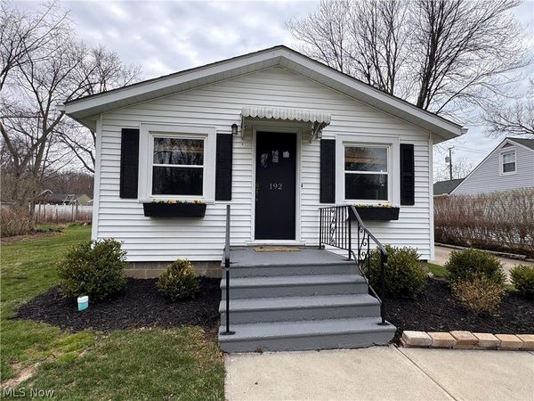 192 Sunset Road , Avon Lake, OH 44012