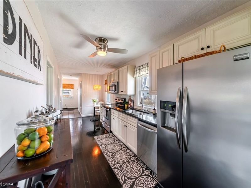 192 Sunset Road, Avon Lake, OH 44012 Photo 10