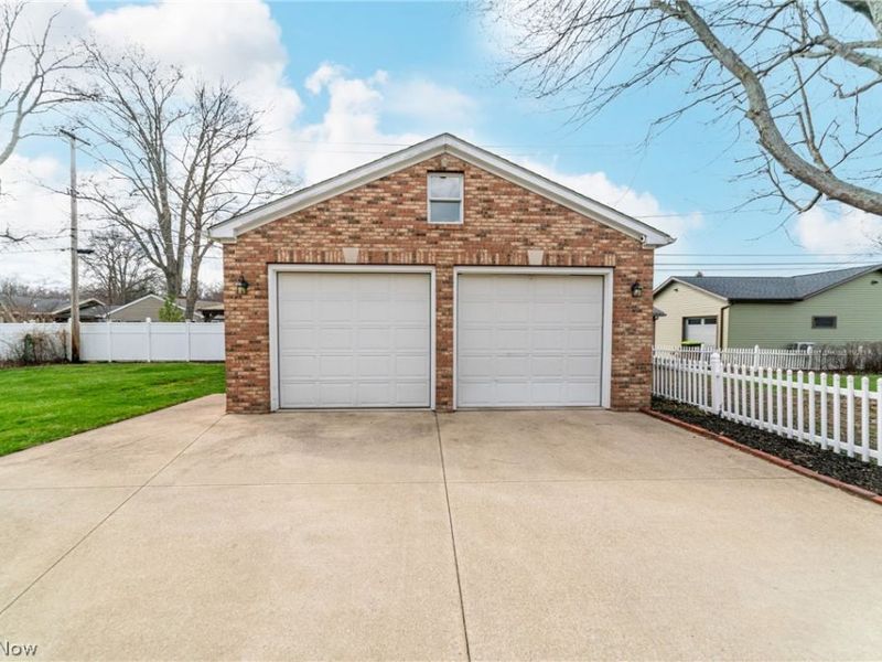 192 Sunset Road, Avon Lake, OH 44012 Photo 30