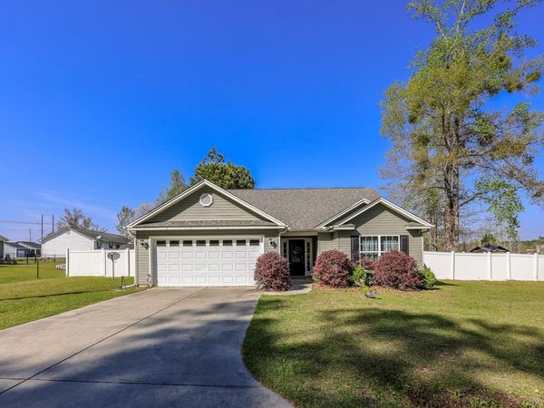 1104 Boundary St., Conway, SC 29526