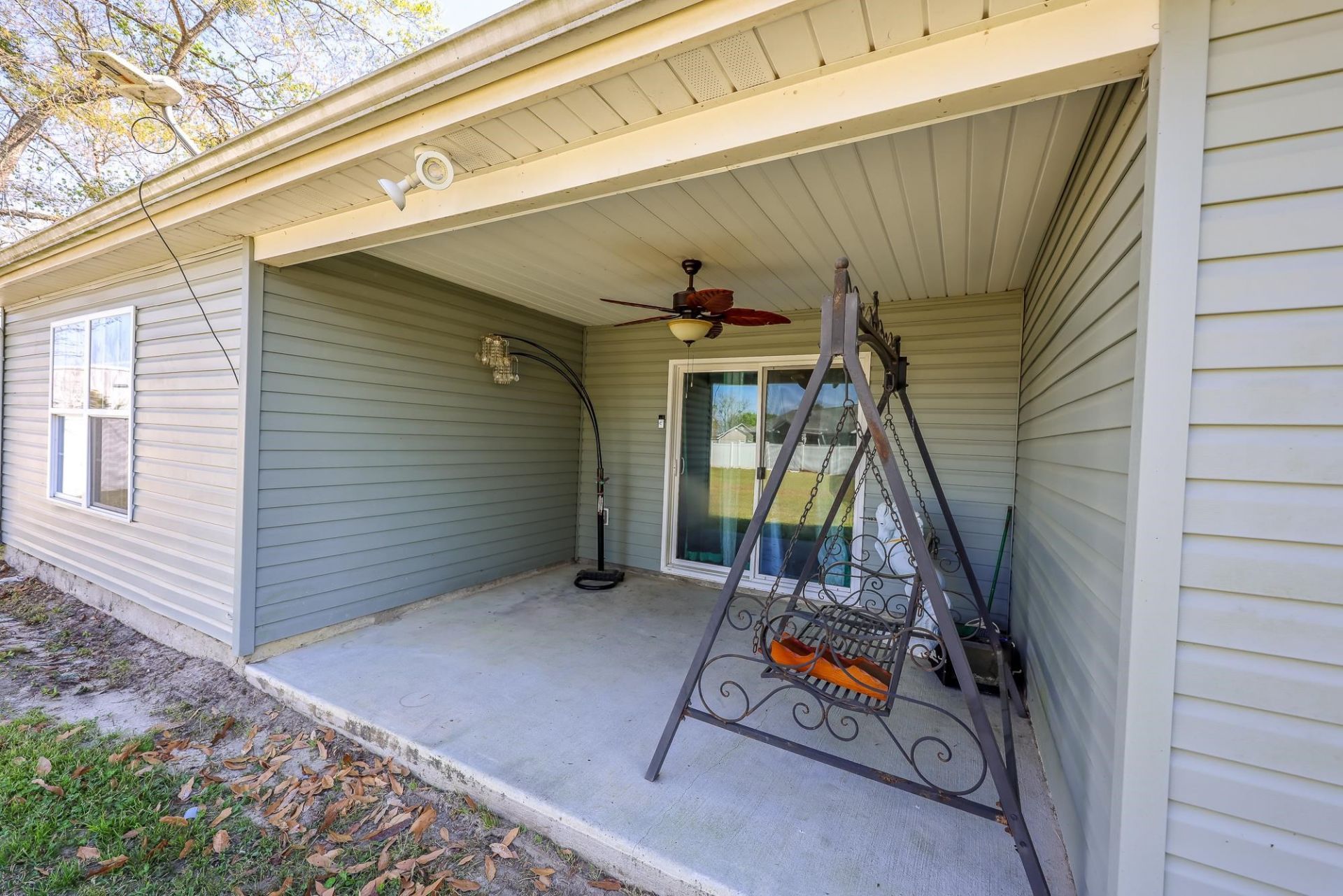 1104 Boundary St. Photo 25