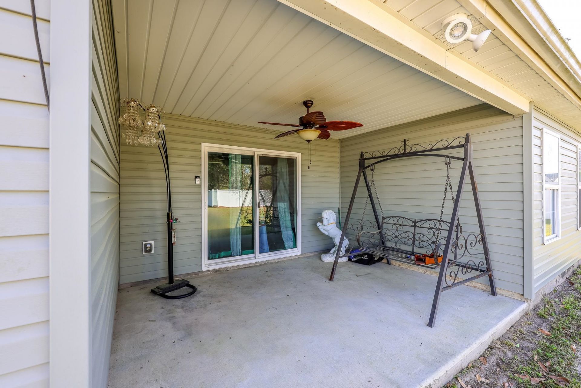 1104 Boundary St. Photo 26