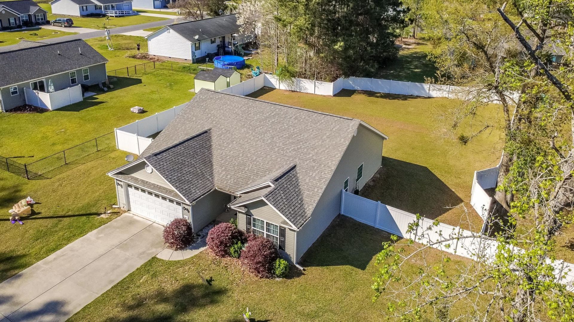 1104 Boundary St. Photo 27