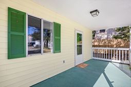 617 Surfside Dr. photo 4