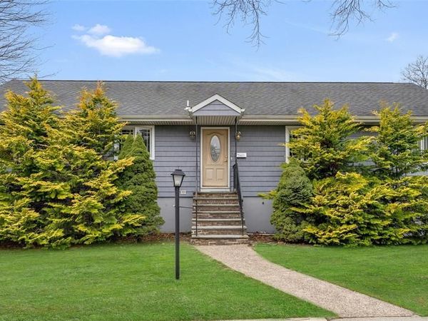 4 Jeffrey Road, WAYNE, NJ 07470