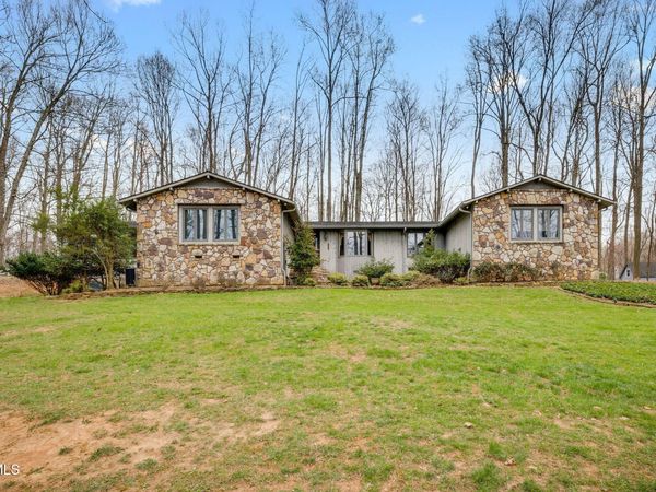 5204 Foxfire Place, Kingsport, TN 37664