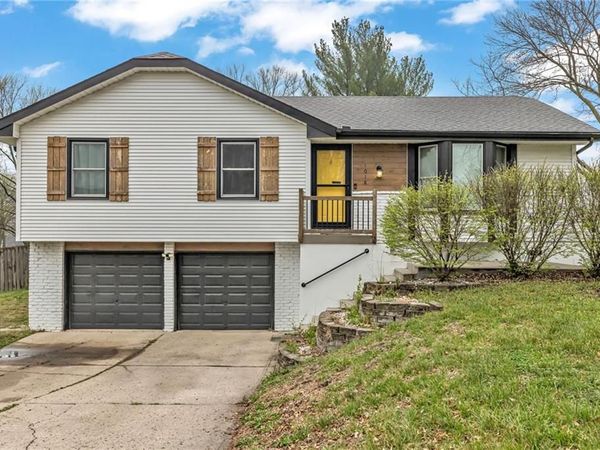 1018 NE 113th Terrace, Kansas City, MO 64155