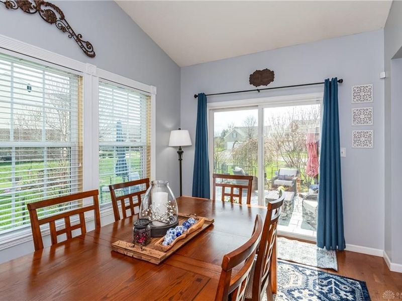 1563 N Wood Creek Drive, Clearcreek Township, OH 45458 Photo 11