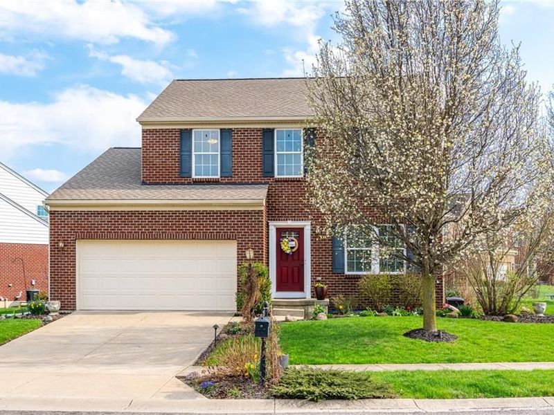 1563 N Wood Creek Drive, Clearcreek Township, OH 45458 Photo 2