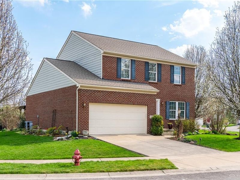 1563 N Wood Creek Drive, Clearcreek Township, OH 45458 Photo 2