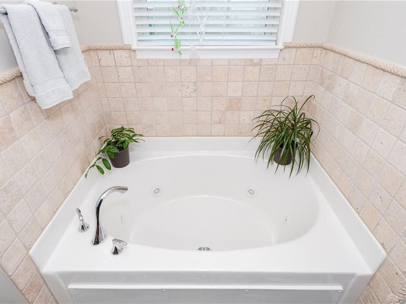 1563 N Wood Creek Drive, Clearcreek Township, OH 45458 Photo 25