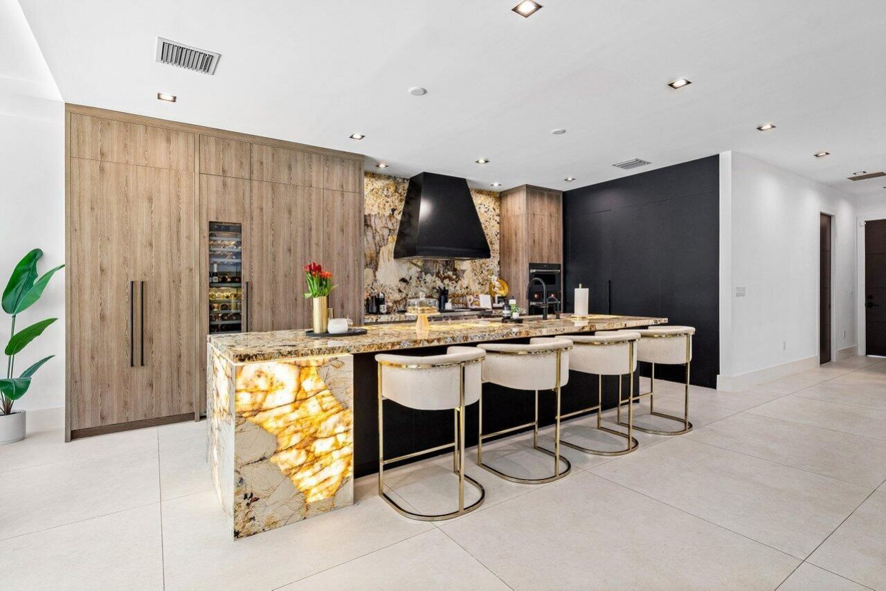 4825 Bocaire Boulevard, Boca Raton, FL 33487 Photo