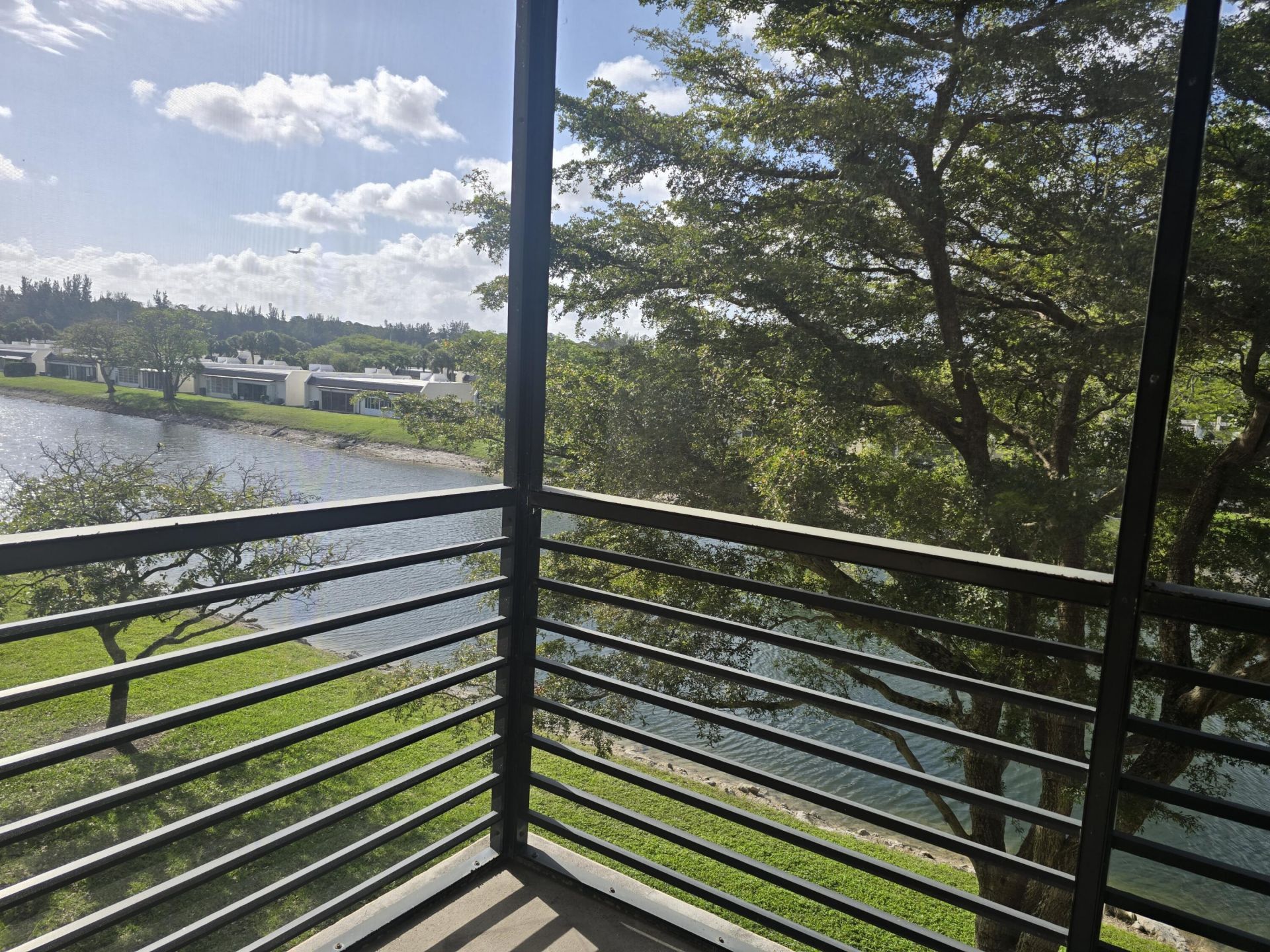 150 Lake Nancy Lane, Unit 320, West Palm Beach, FL 33411 Photo