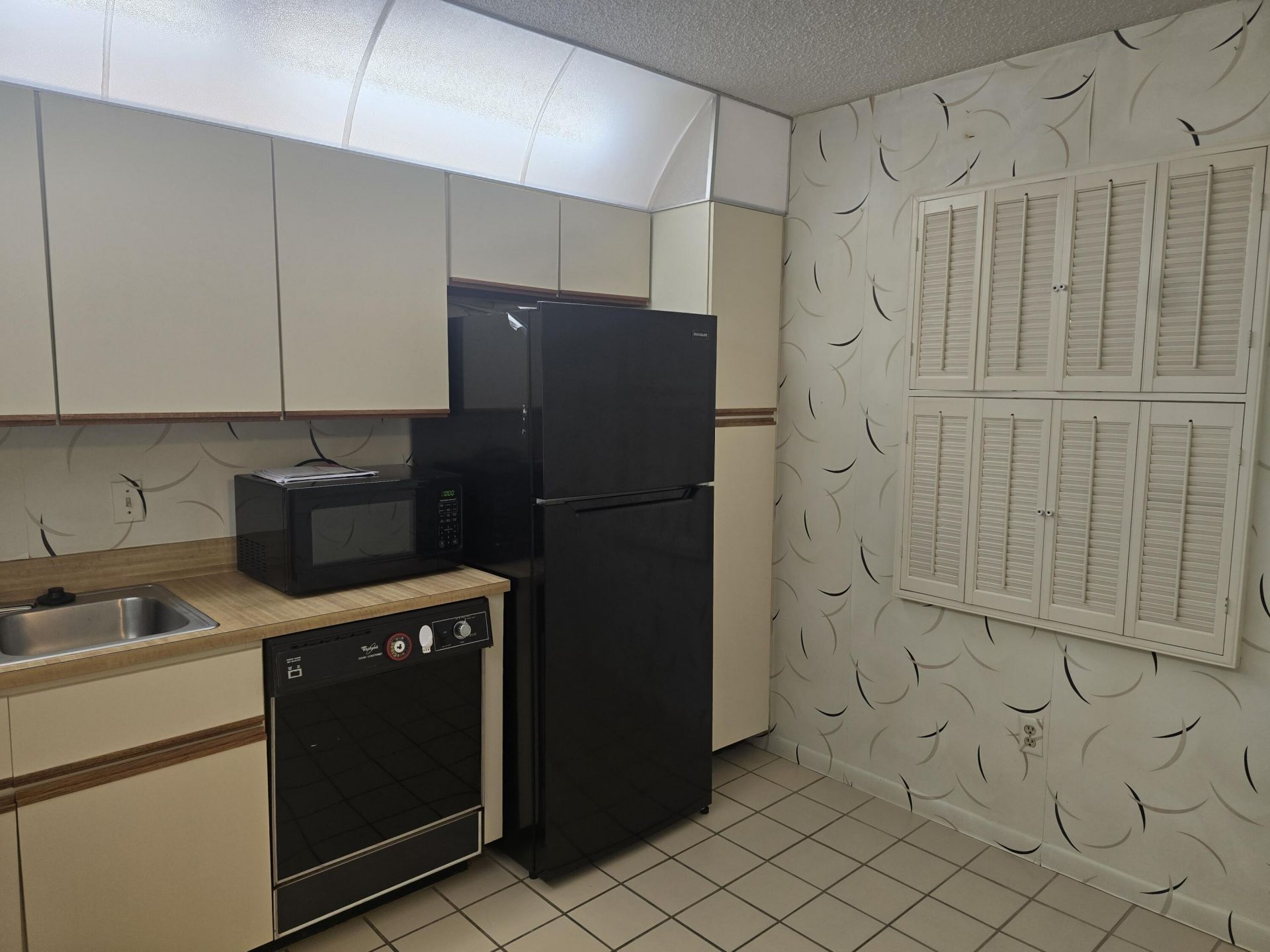 150 Lake Nancy Lane, Unit 320, West Palm Beach, FL 33411 Photo