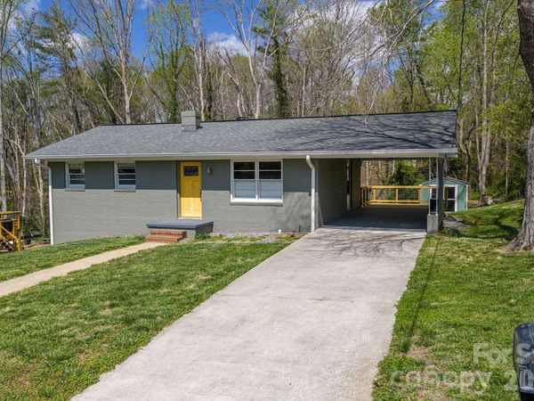 202 Clark Street , Morganton, NC 28655