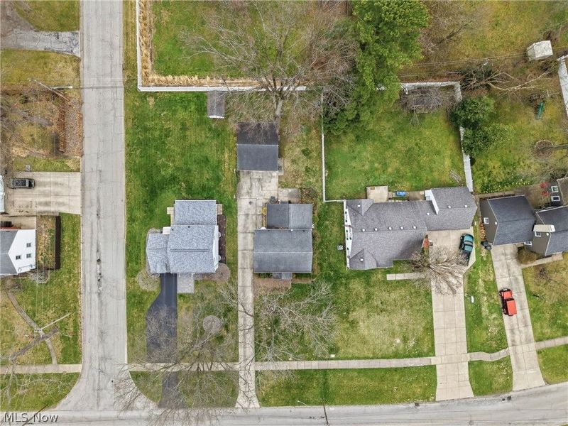 664 Perkinswood Boulevard NE, Warren, OH 44483 Photo 14