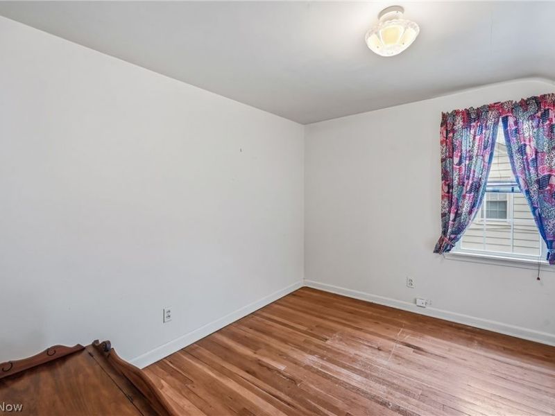 664 Perkinswood Boulevard NE, Warren, OH 44483 Photo 36