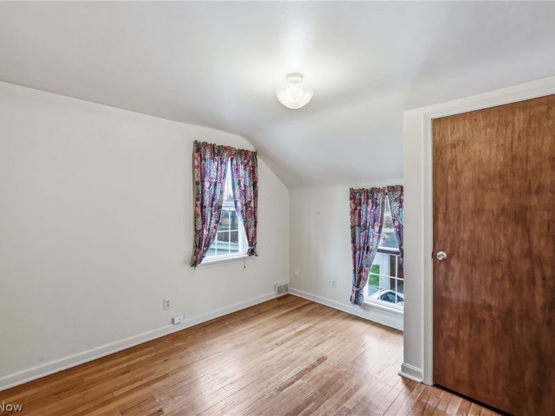 664 Perkinswood Boulevard NE, Warren, OH 44483 Photo 37