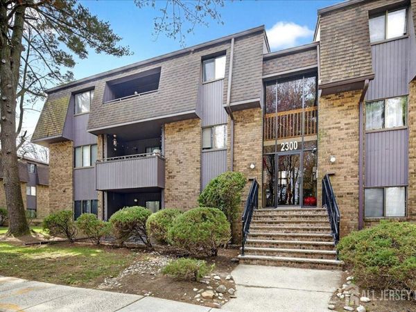 2312 Old Stone Mill Drive , East Windsor, NJ 08512