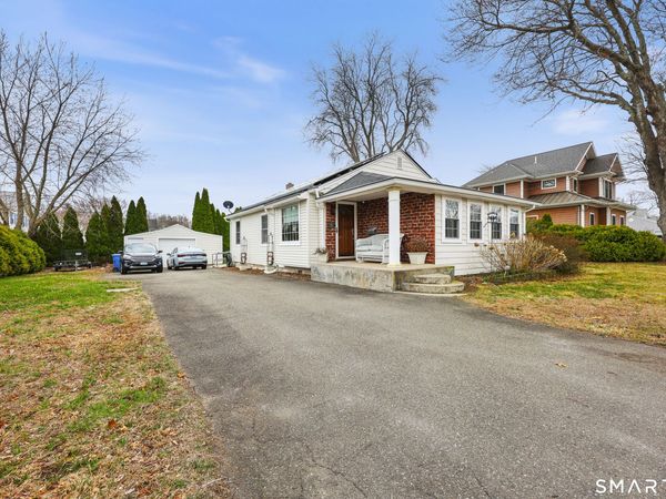 24 Seabreeze, Old Saybrook, CT 06475