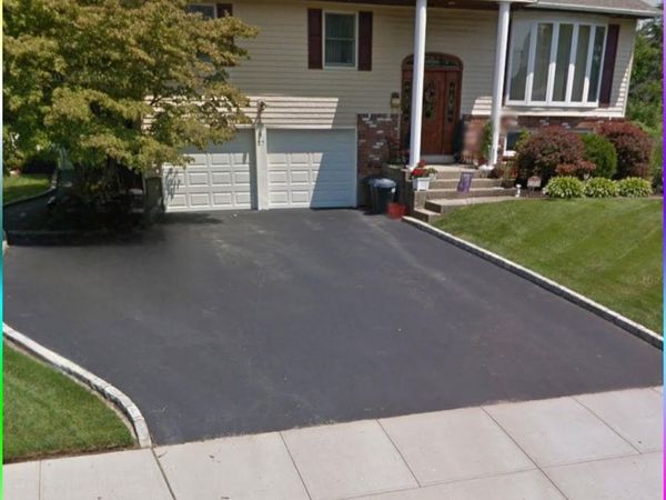 27 Spencer Way, Kings Park, NY 11754