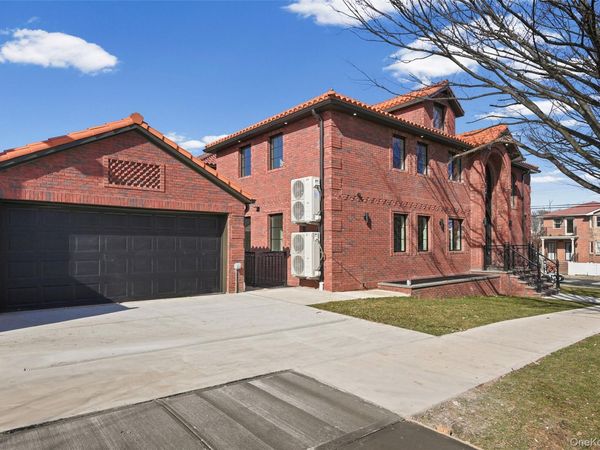 38-40 215th Street , Bayside, NY 11361