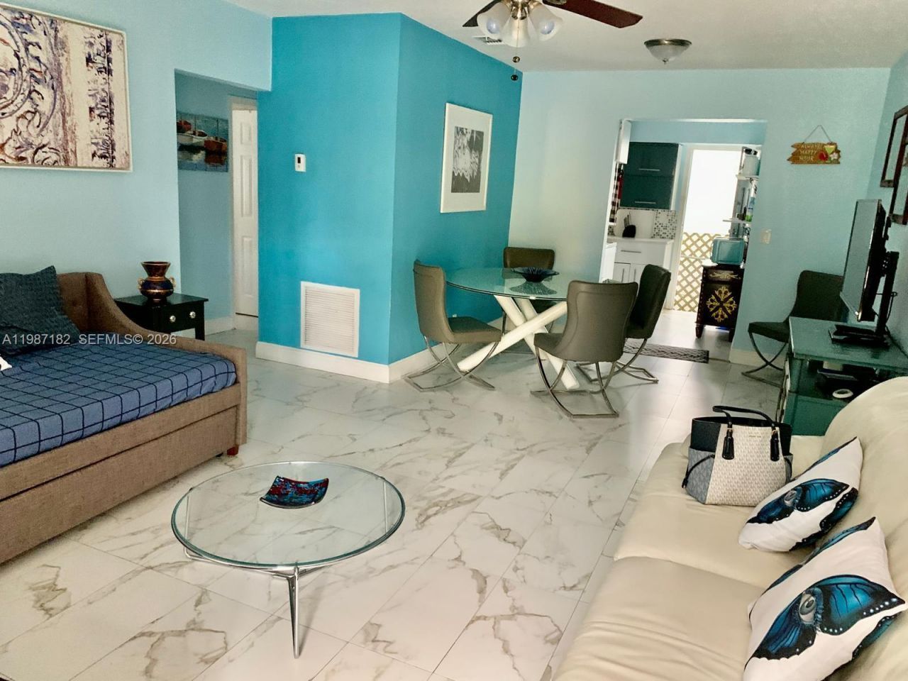 2 NE 45th St , Miami, FL 33137 Photo
