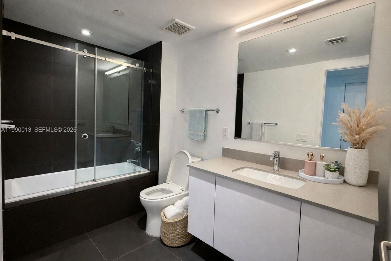 1600 NE 1st Ave, Unit 1210, Miami, FL 33132 Photo