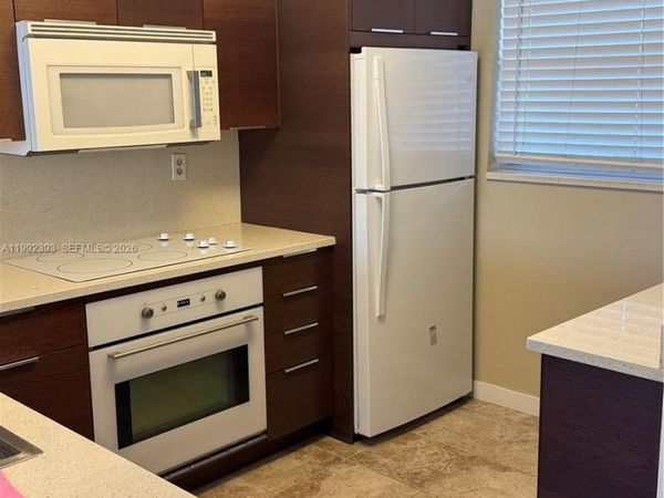 1811 Sabal Palm Dr , Unit 403, Davie, FL 33324