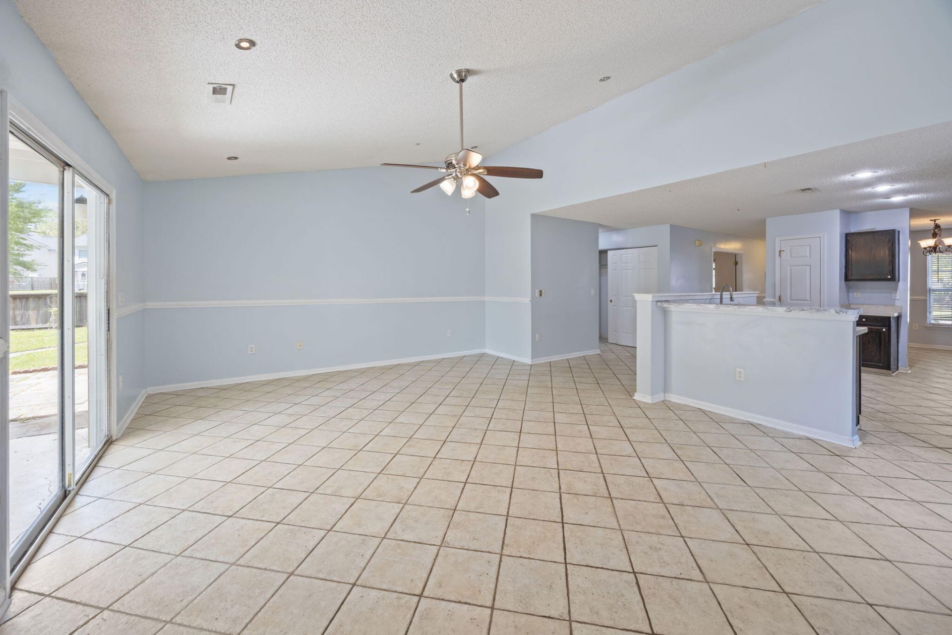 5067 Thornton Drive Photo 14