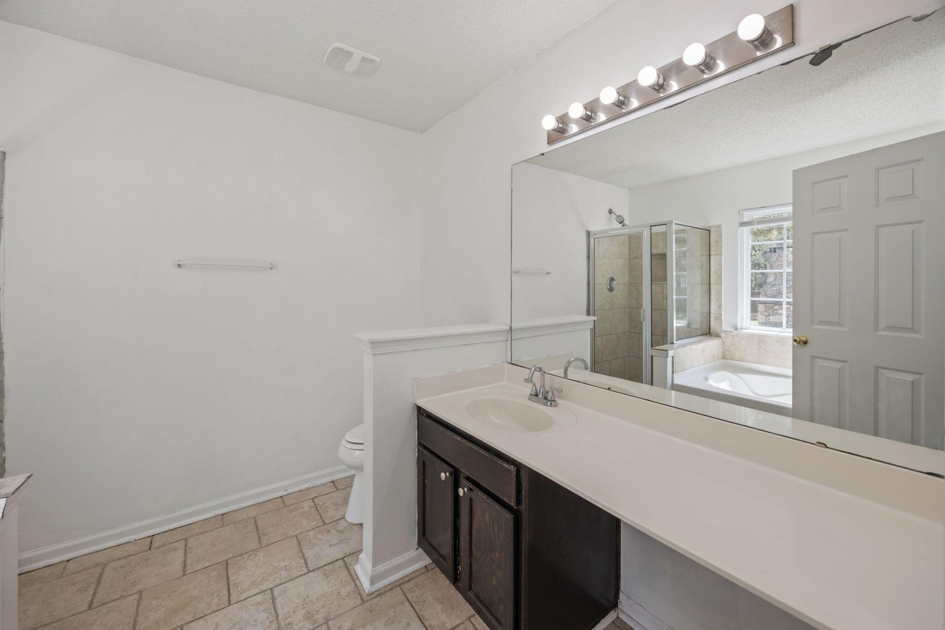 5067 Thornton Drive Photo 28